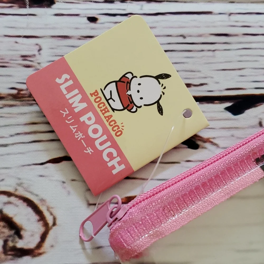 🆕️ SANRIO POCHACCO SLIM POUCH❤️